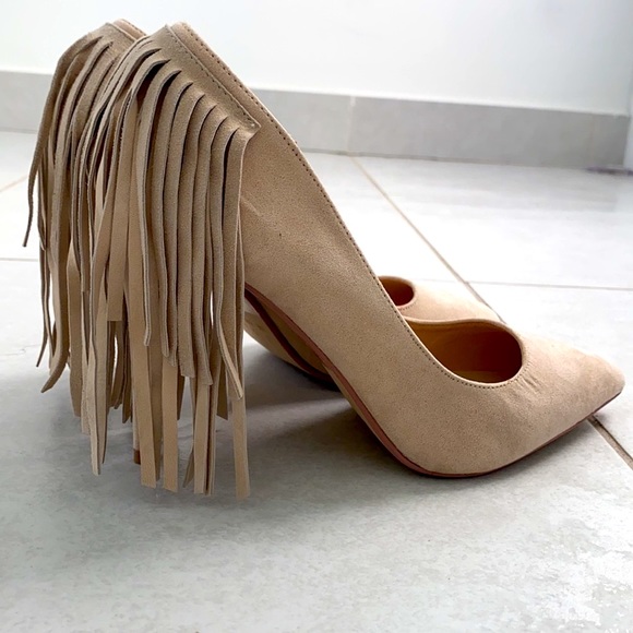 Beige pumps - size 10 - Picture 6 of 10